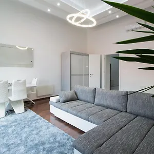  Apartment Basilika View Imperial -sas Street -need Reservation For Free Parking