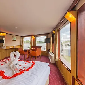 Hotel en barco Fortuna Boat, Budapest