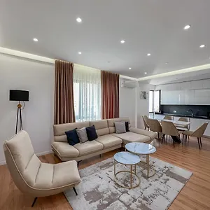  Appartement Lux At Arlis Albanië
