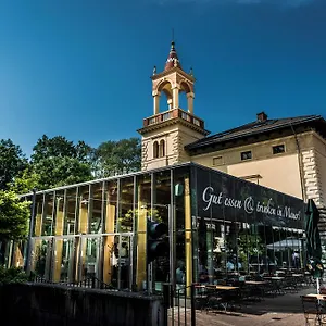 gosser-schlossl-guest-house.vienna-besthotels.com/